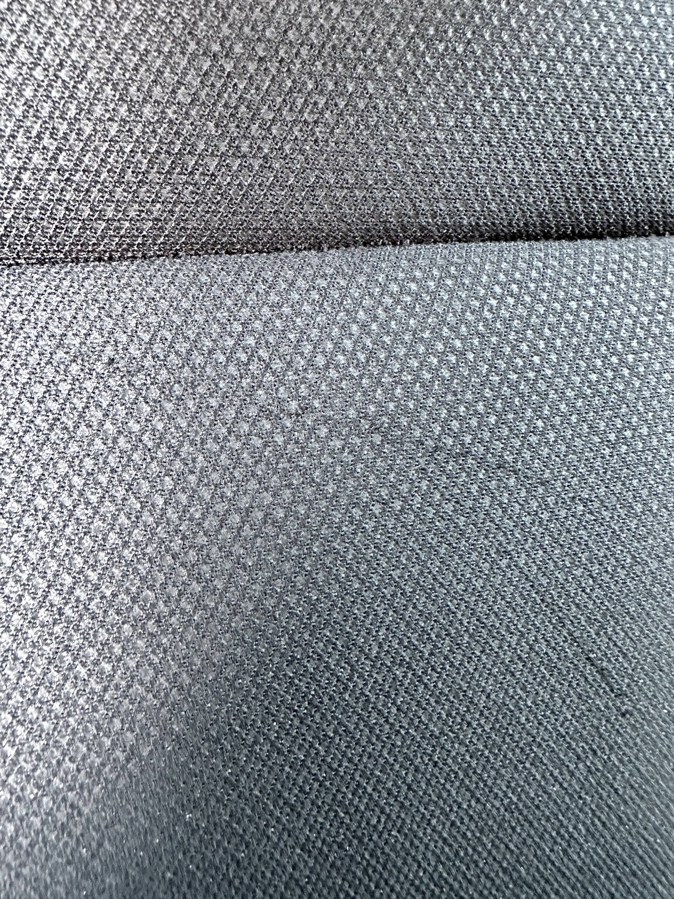 Jeep Wrangler JL Anyone know something to fix ripped seat? IMG_6582