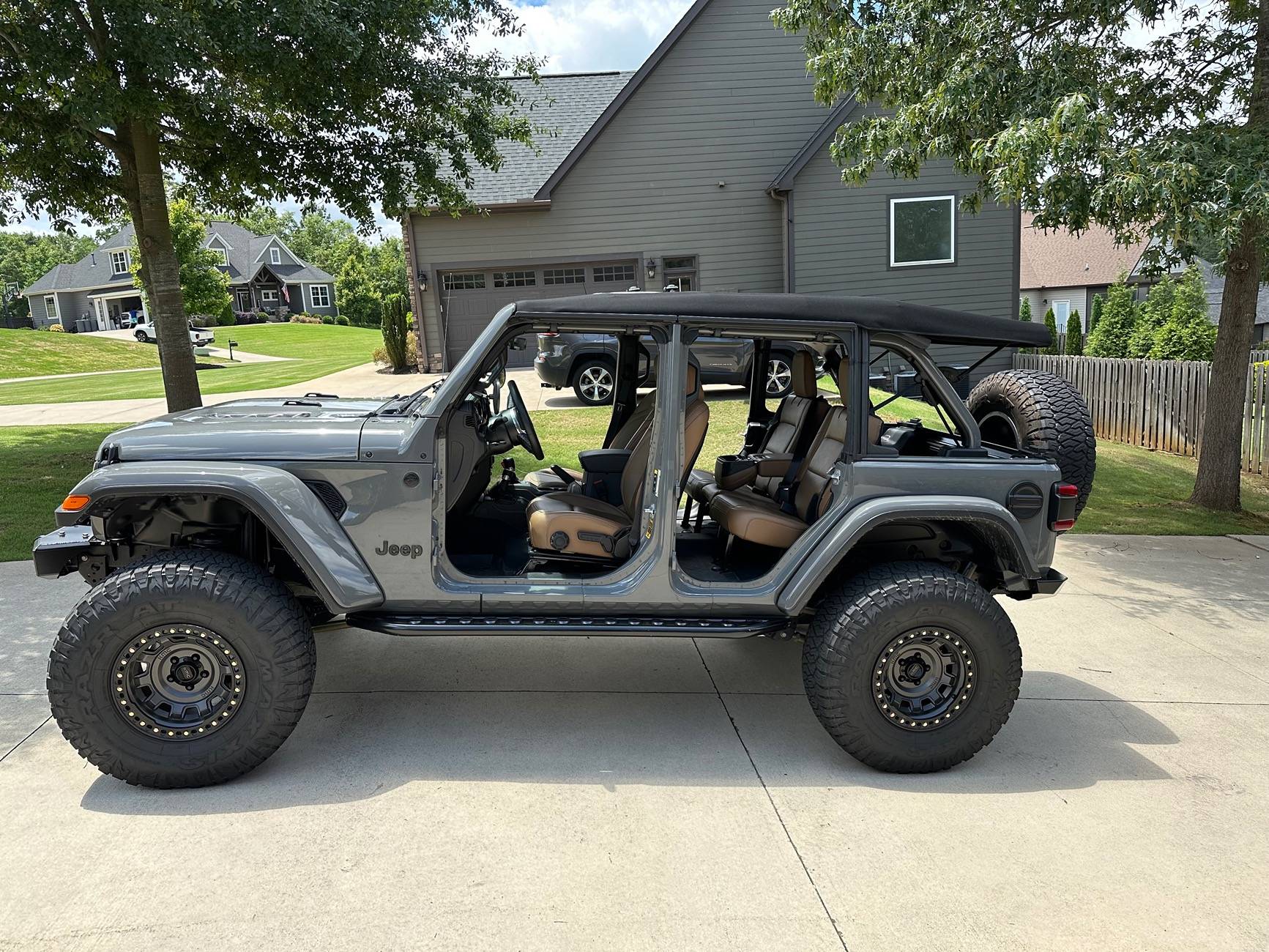 Jeep Wrangler JL Rusty’s JLU slider steps IMG_0594