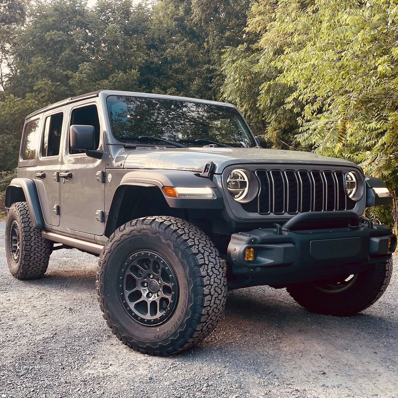Jeep Wrangler JL 2024 Grill Insert w/Front Camera Cutout IMG_6506