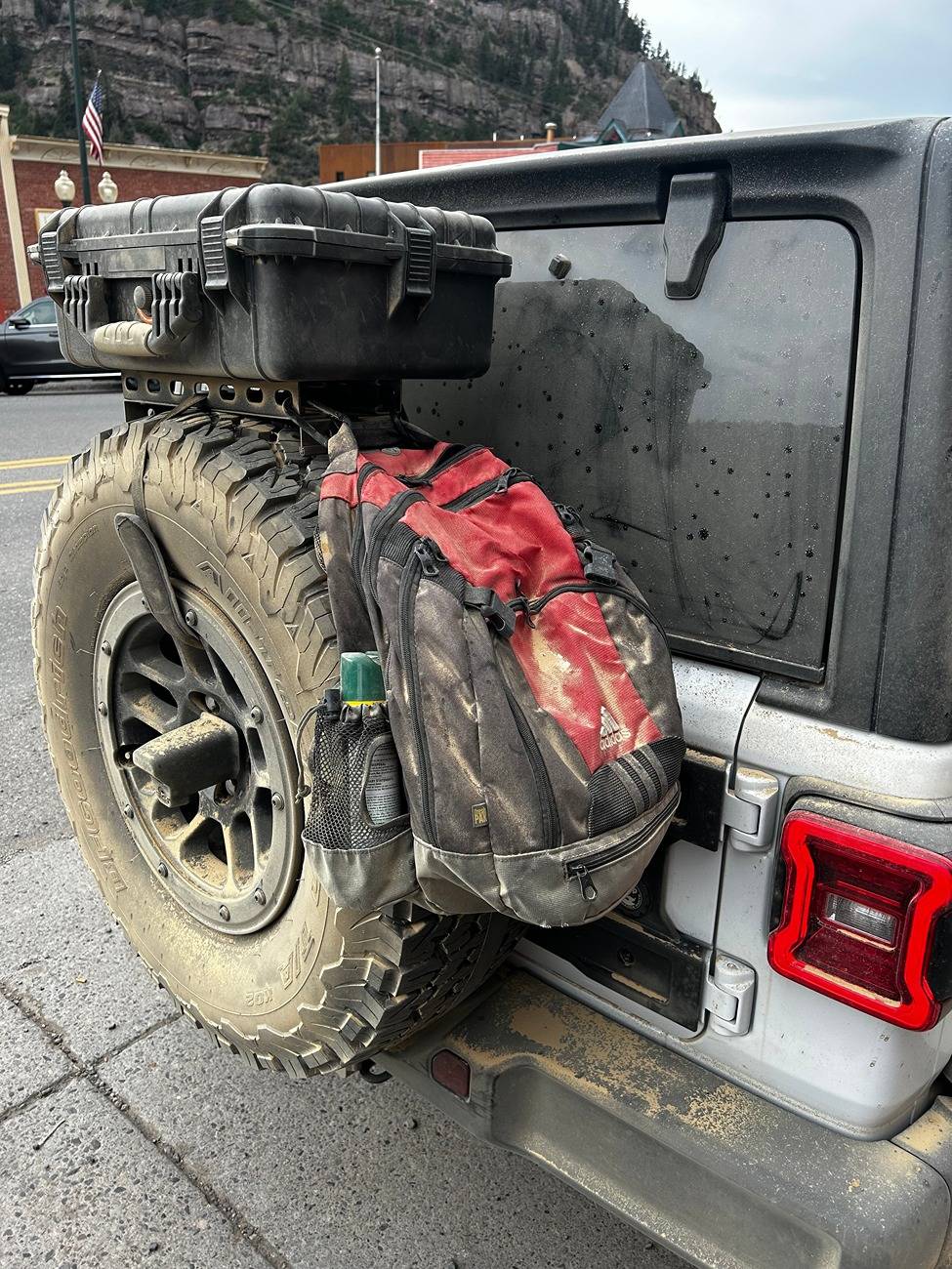 Jeep Wrangler JL On tire storage or No? IMG_2790.JPG