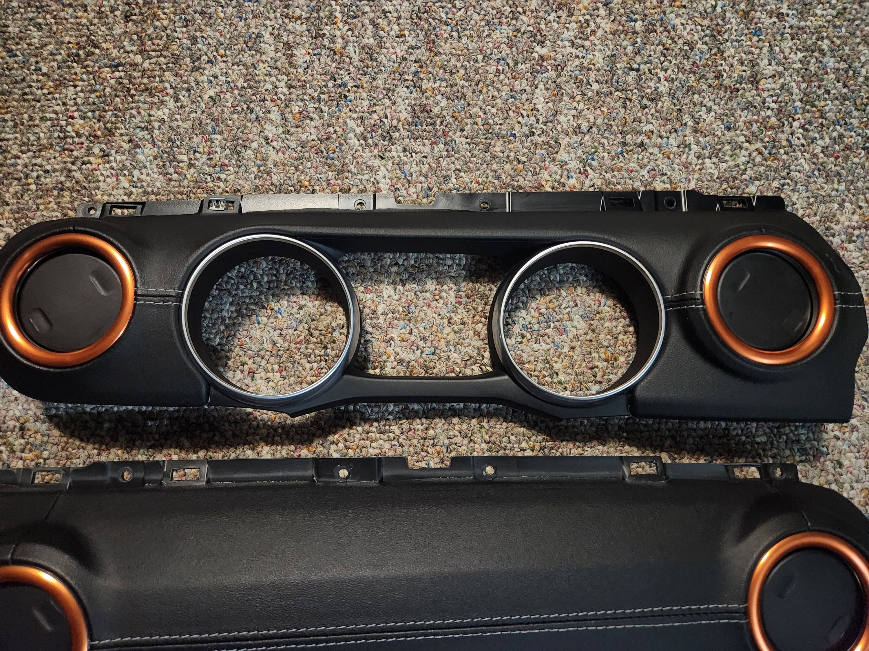 Jeep Wrangler JL JL Sahara Leather Dash Panels IMG_0060