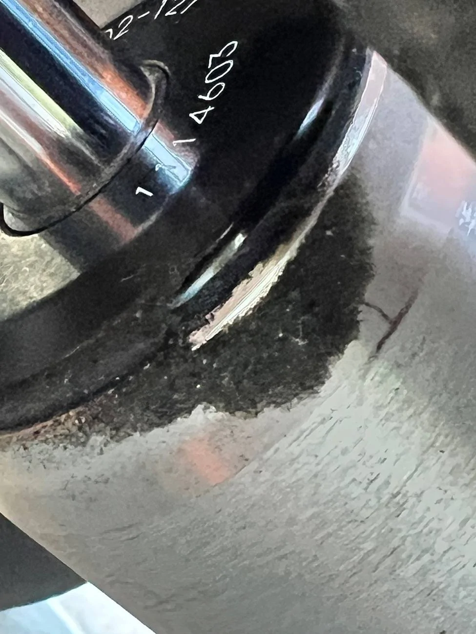 Jeep Wrangler JL Is my new Steering Stabilizer leaking? IMG_7388