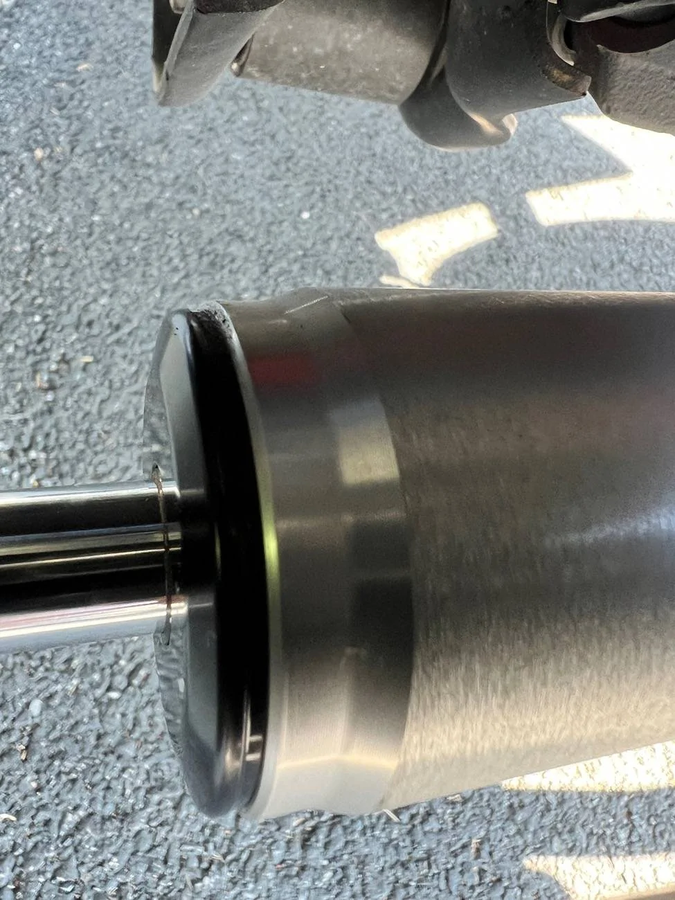 Jeep Wrangler JL Is my new Steering Stabilizer leaking? IMG_7402