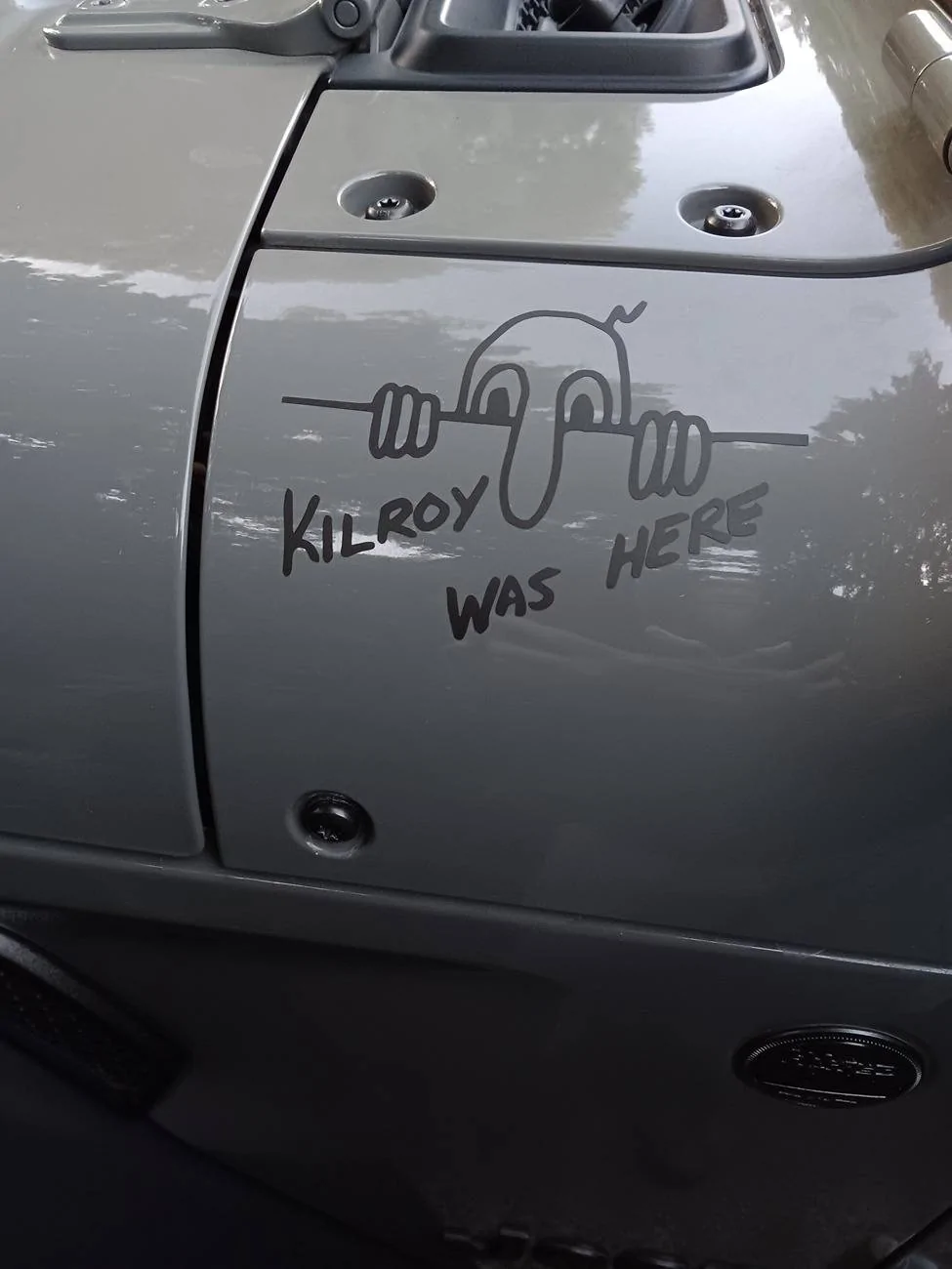 Jeep Wrangler JL Is Pixel Decals still in business? 20240828_194828
