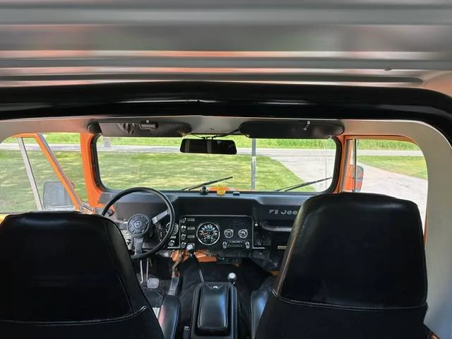 Jeep Wrangler JL 1985 Vintage Jeep image4