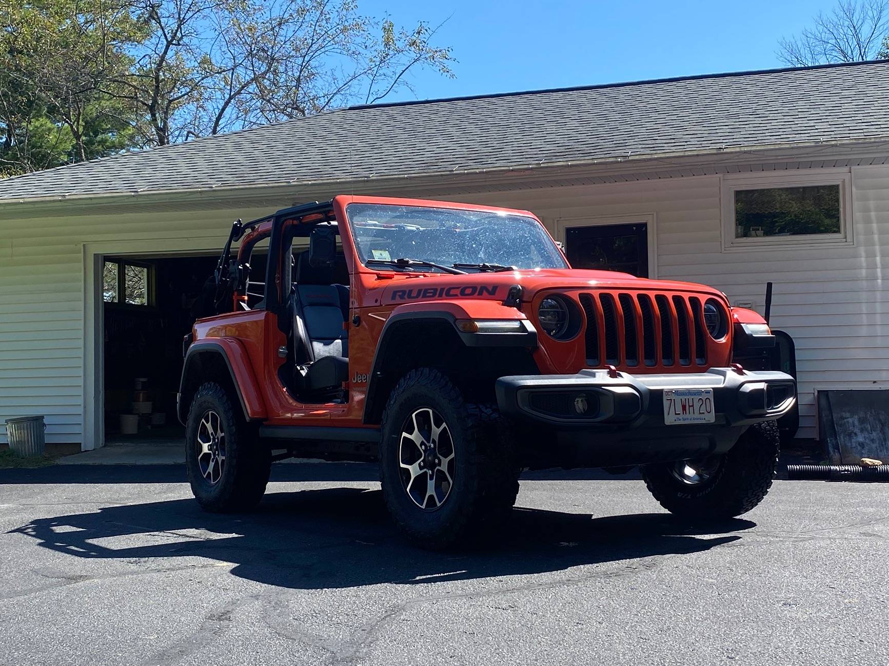 Jeep Wrangler JL Tops off 2 door pics! IMG_2417