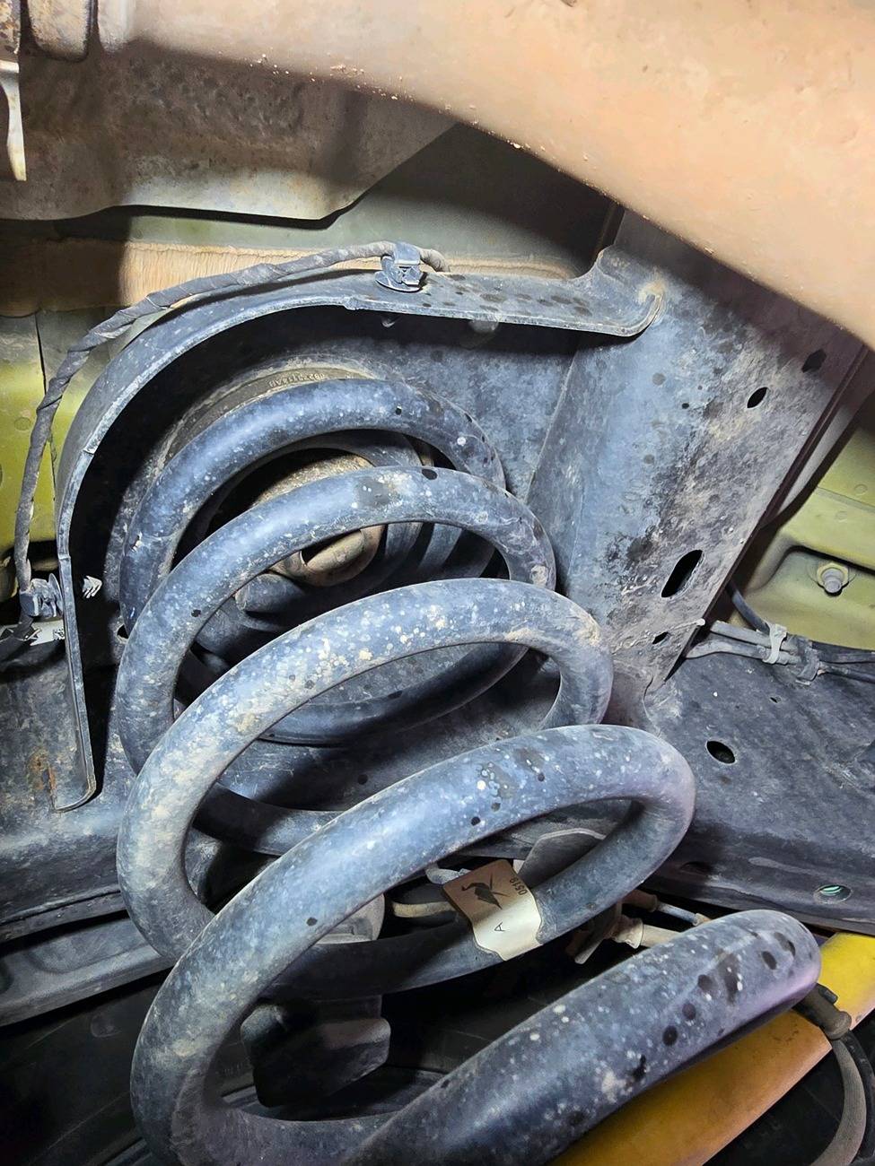 Jeep Wrangler JL 2018 JL upper rear spring perch failure..... 21295