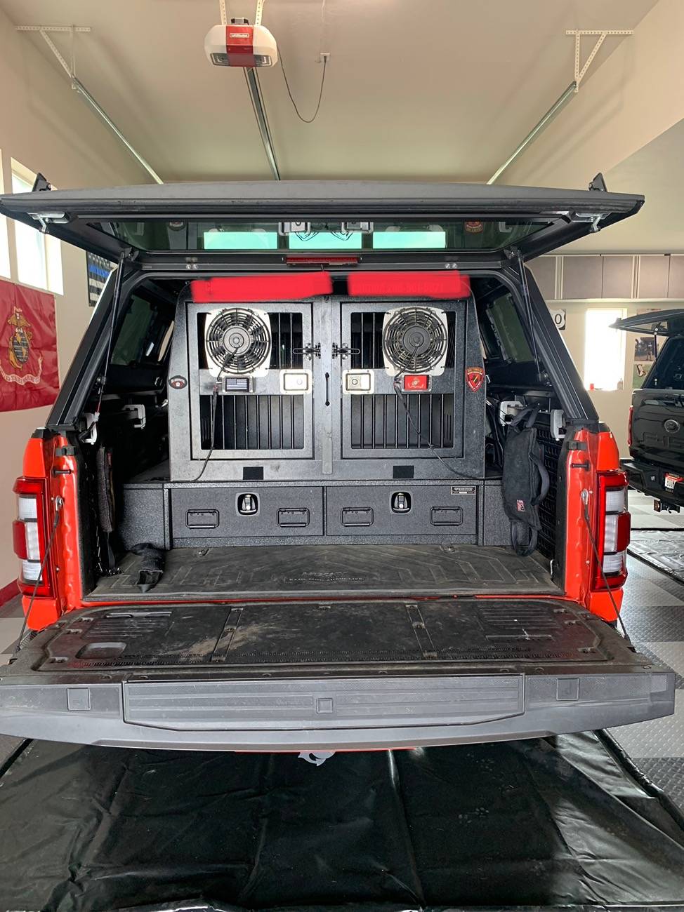Jeep Wrangler JL 2024 Rubicon X Dog Set Up 145D1D8C-7200-4ED6-9DC8-E73A7087A0BE