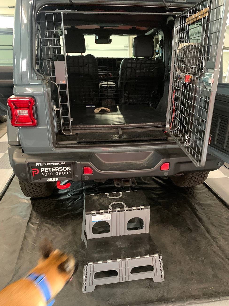 Jeep Wrangler JL 2024 Rubicon X Dog Set Up 2EBF5FF6-BBE6-4C57-894A-A536CB08EBD6