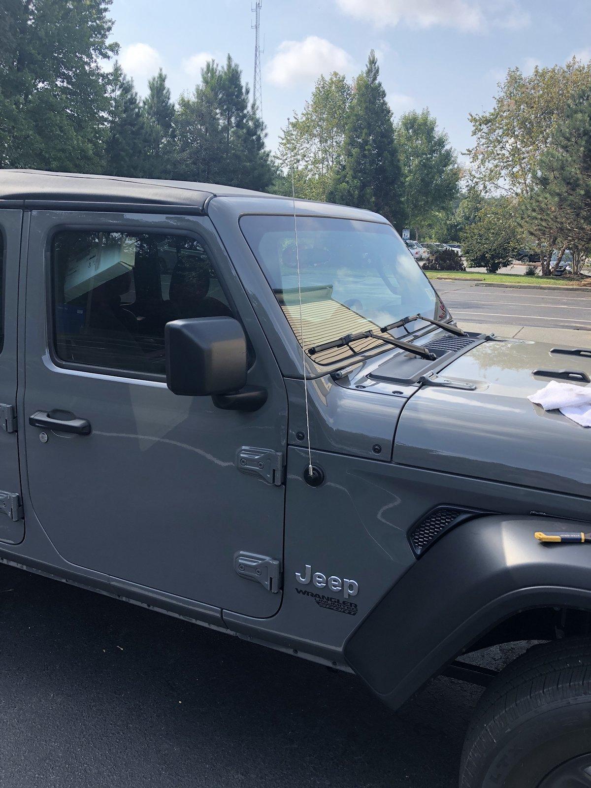 Jeep Wrangler JL New JLU Sport 2141148B-B36C-4B79-823F-A57F2A163A2A