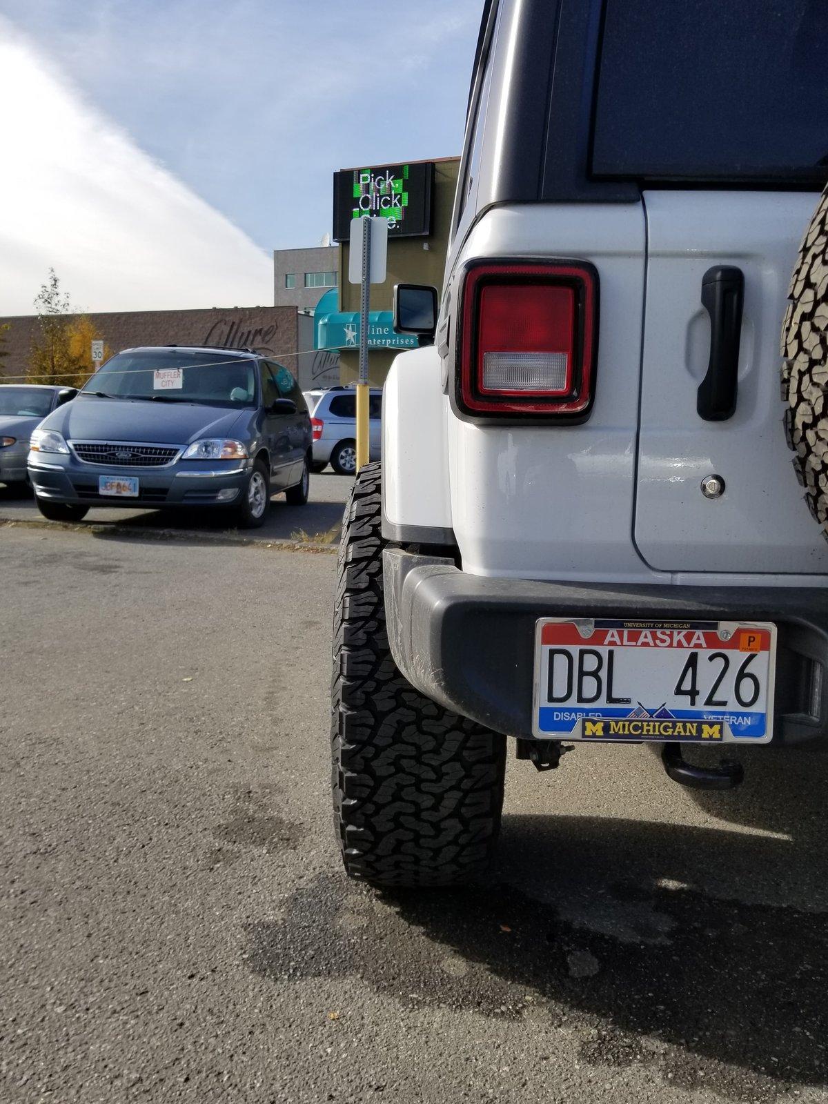 Jeep Wrangler JL JLUS 35's question received_326899438079378
