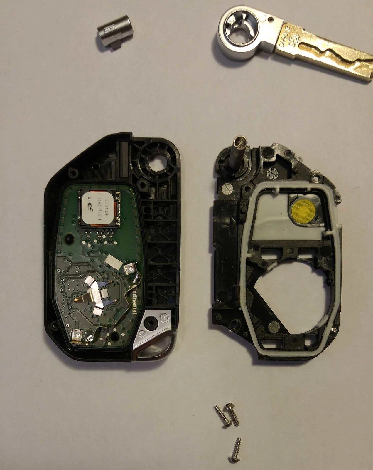 Jeep Wrangler JL Fob key detension fob pieces