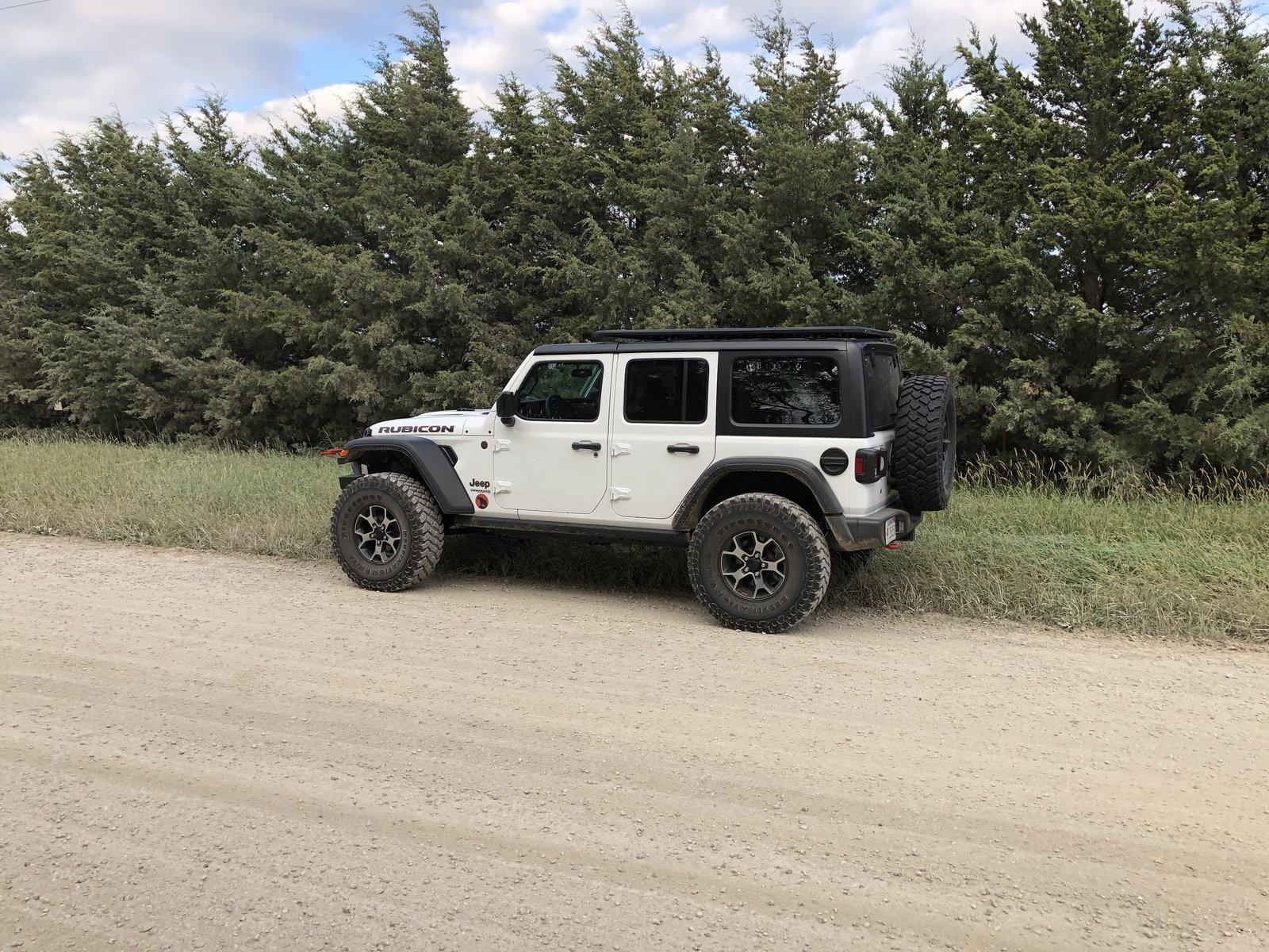Jeep Wrangler JL Anyone else using New RC relocation bracket? 89378398-A478-4A06-9F1B-52E9B34E0C5F
