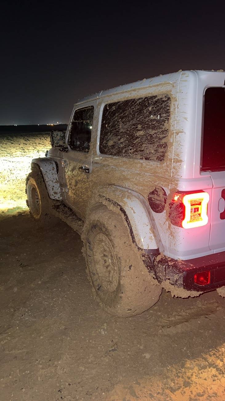 Jeep Wrangler JL Rubbing/hitting rear fender with 35s IMG_7362