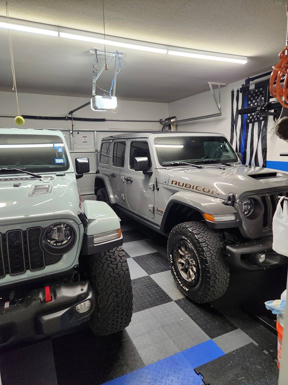 Jeep Wrangler JL Rubbing/hitting rear fender with 35s 20231102_202155