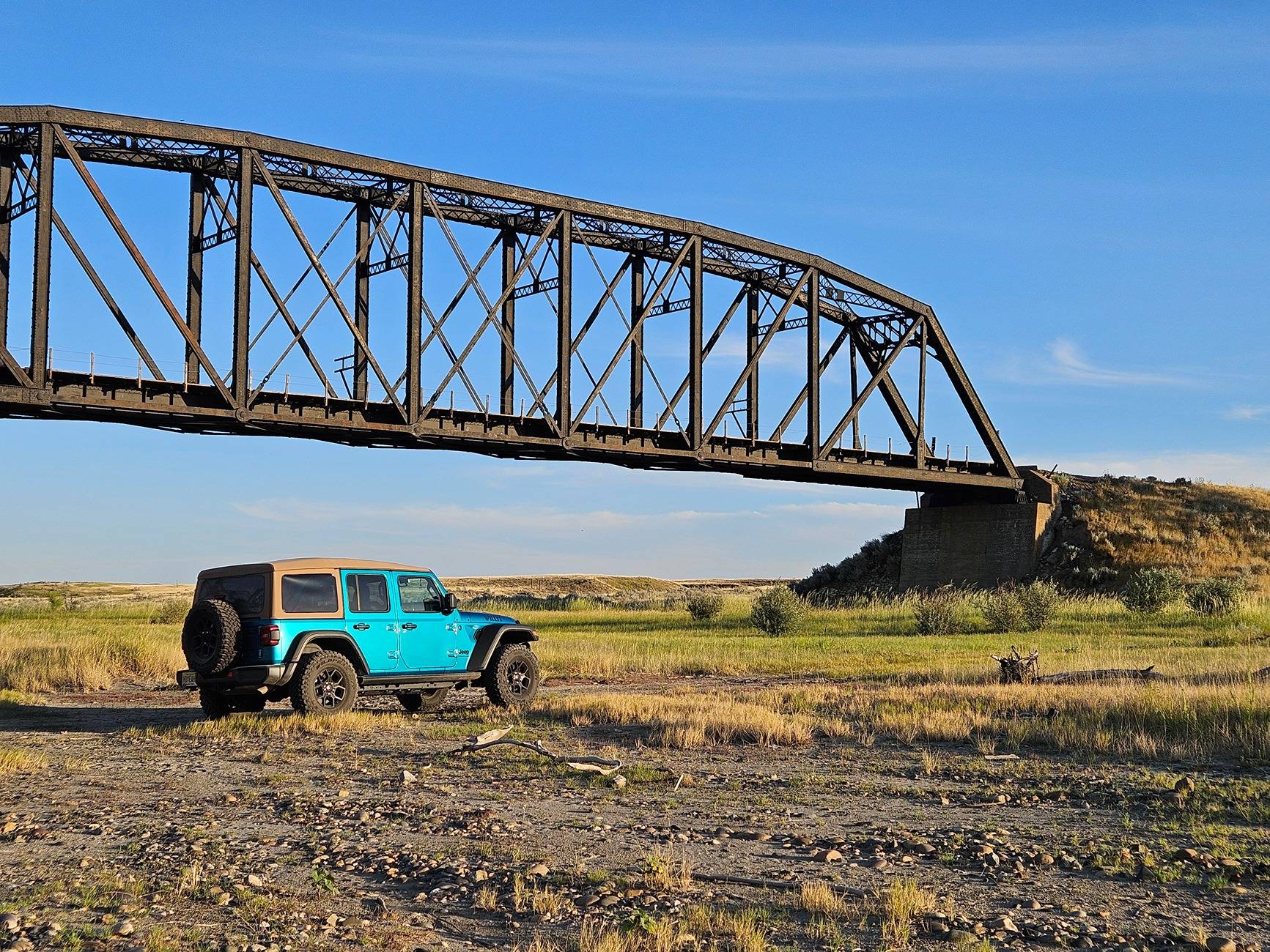 Jeep Wrangler JL Tan top now available! 20240809_192142