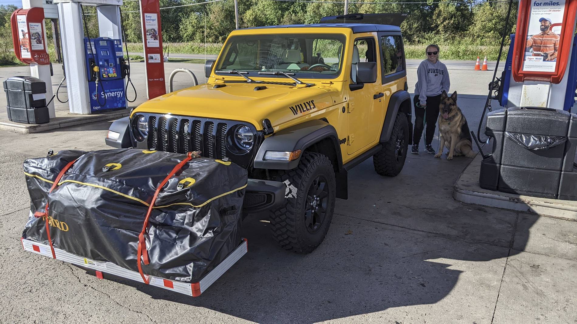 Jeep Wrangler JL Parking a travel trailer question PXL_20231008_140956470