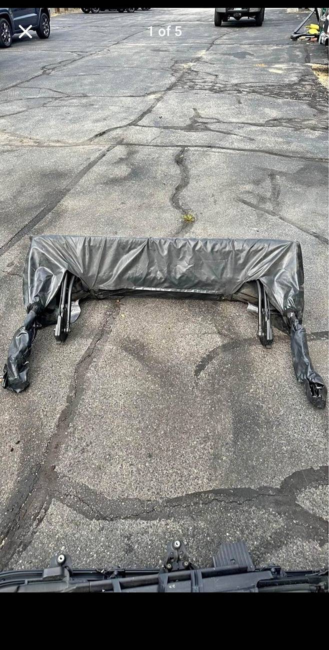 Jeep Wrangler JL Soft top winter storage - part # for cover? Screenshot_20240917_074400_Facebook
