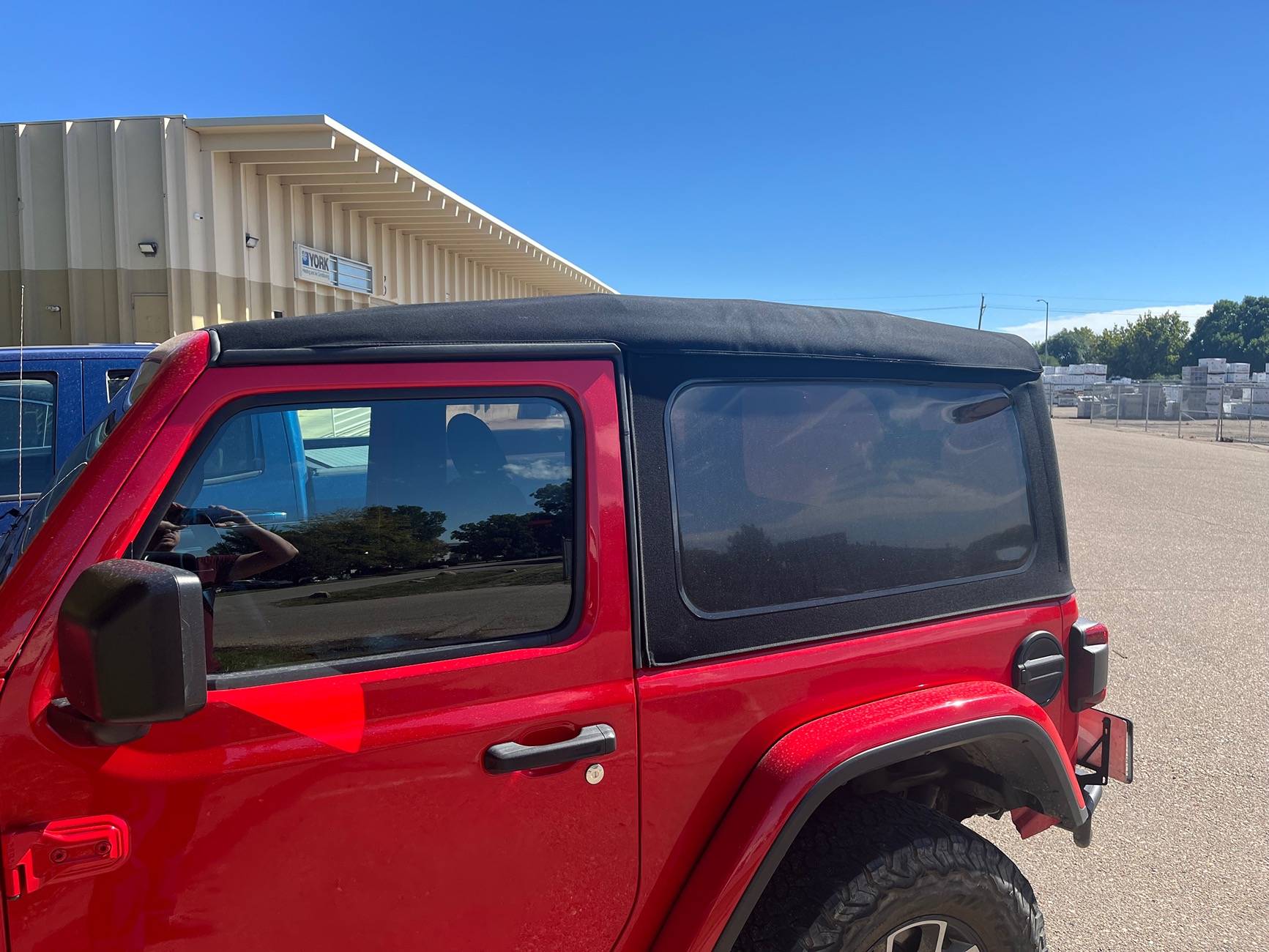 Jeep Wrangler JL Looking for a JL 2 door hard top IMG_3016