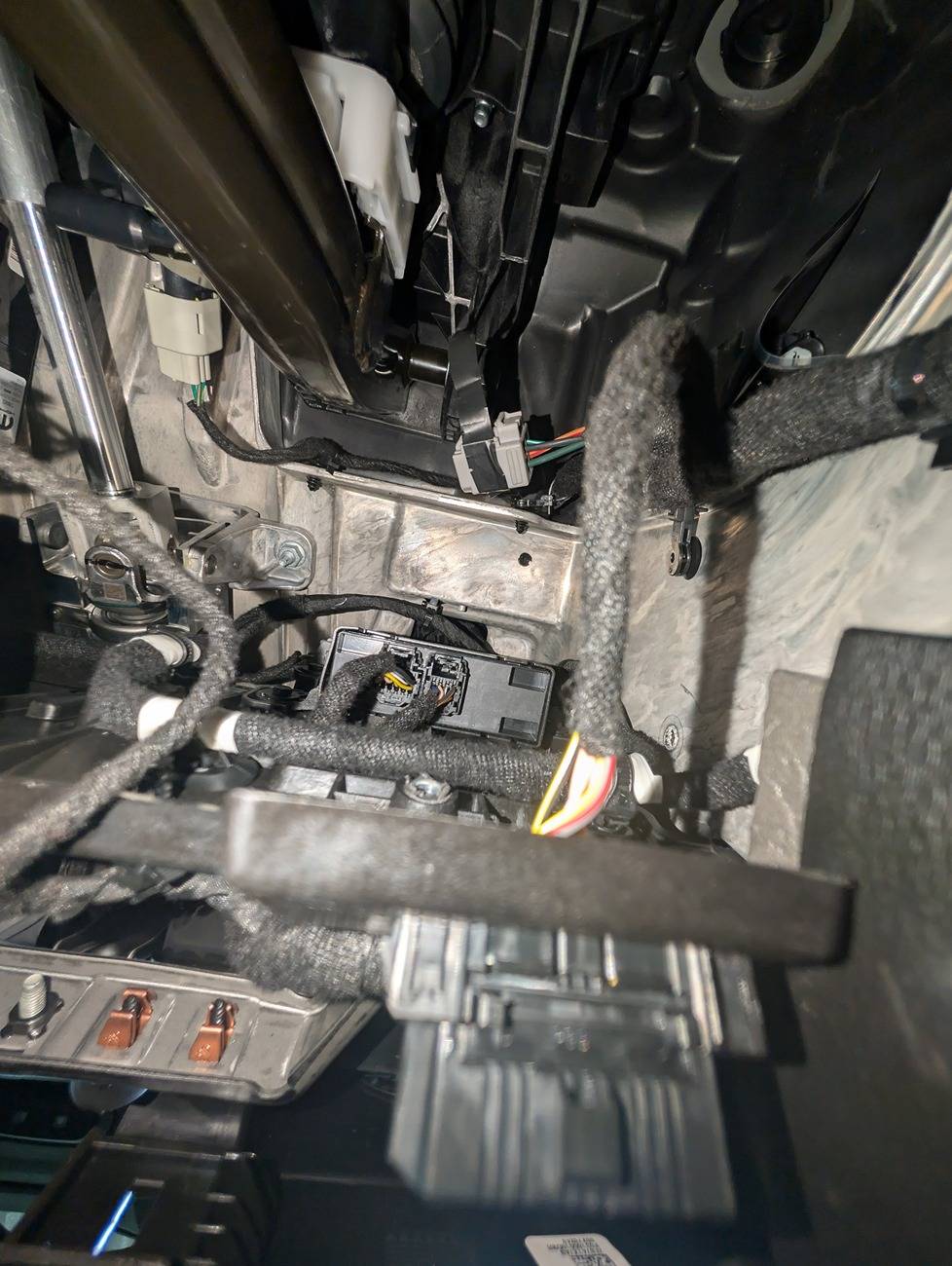 Jeep Wrangler JL No security module in 2024 Wranglers? PXL_20240921_181439684