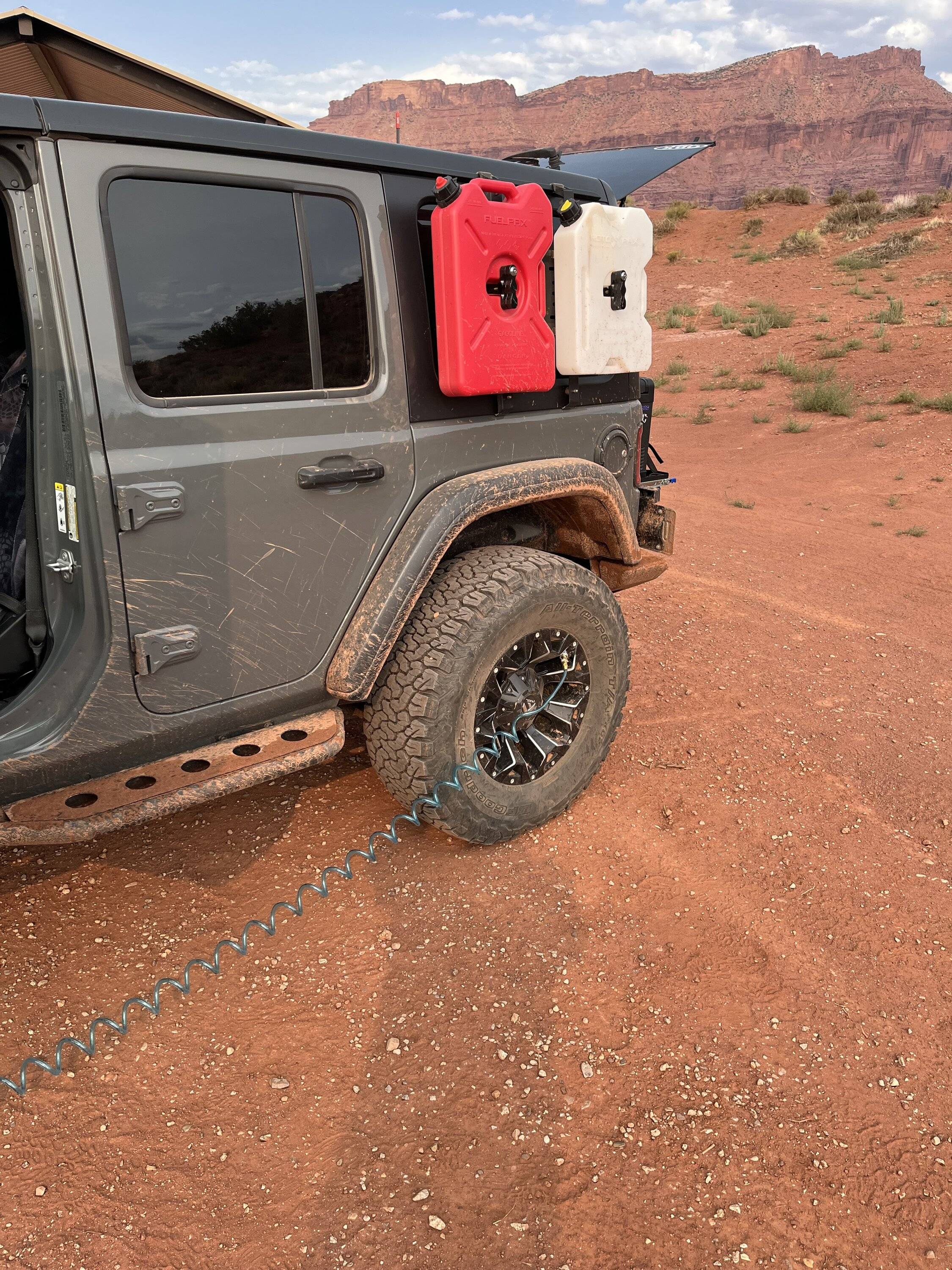 Jeep Wrangler JL DIY tire inflation system IMG_5369