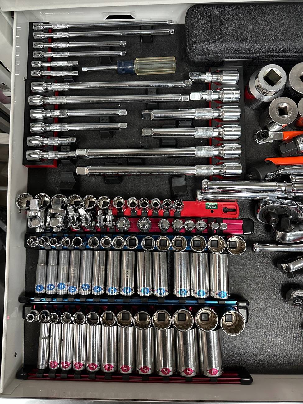 Jeep Wrangler JL Tool Box Organization IMG_0033