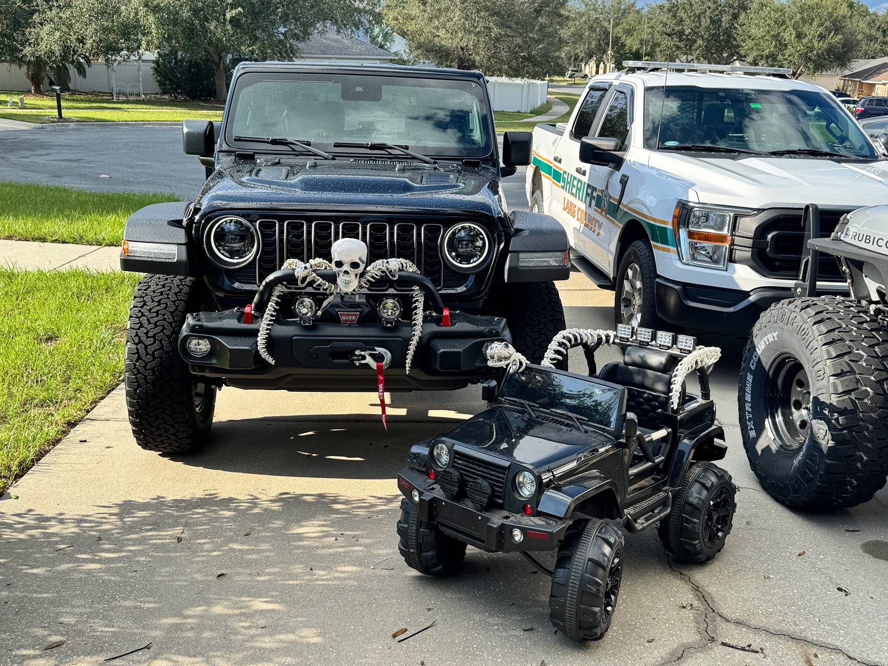 Jeep Wrangler JL Has Anyone Started Prepping Their Halloween Decorations Yet? IMG_8058