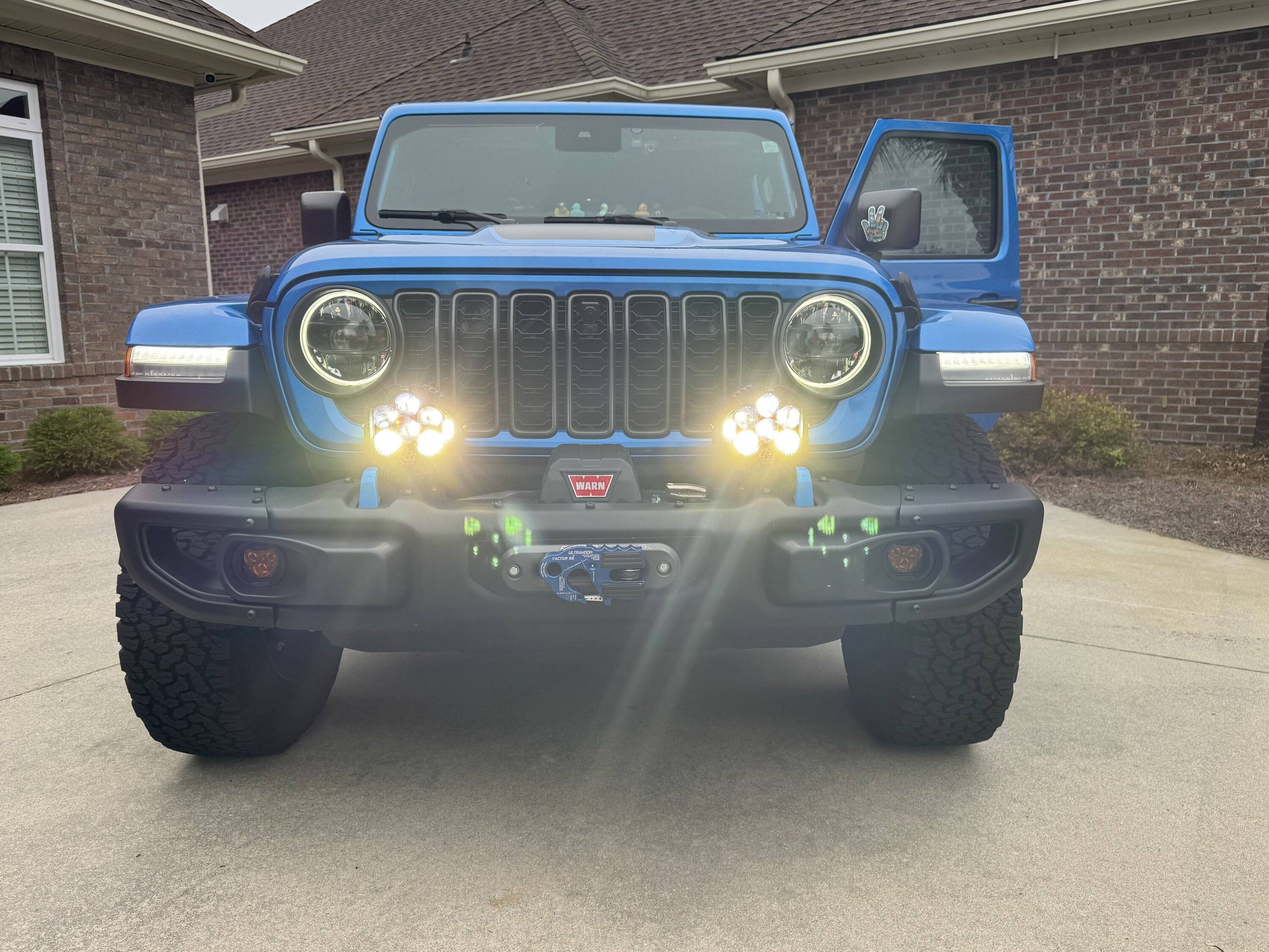 Jeep Wrangler JL Baja Designs LP6 installed IMG_3363