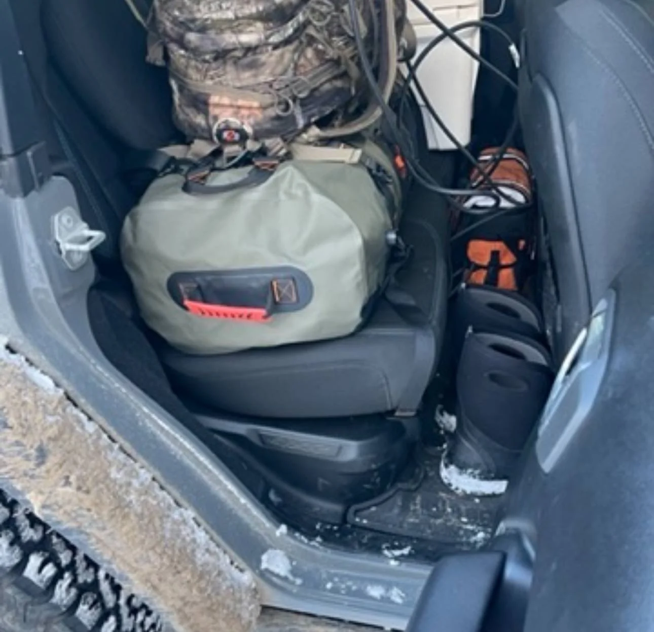 Jeep Wrangler JL Water Proof Duffle Bag IMG_1643