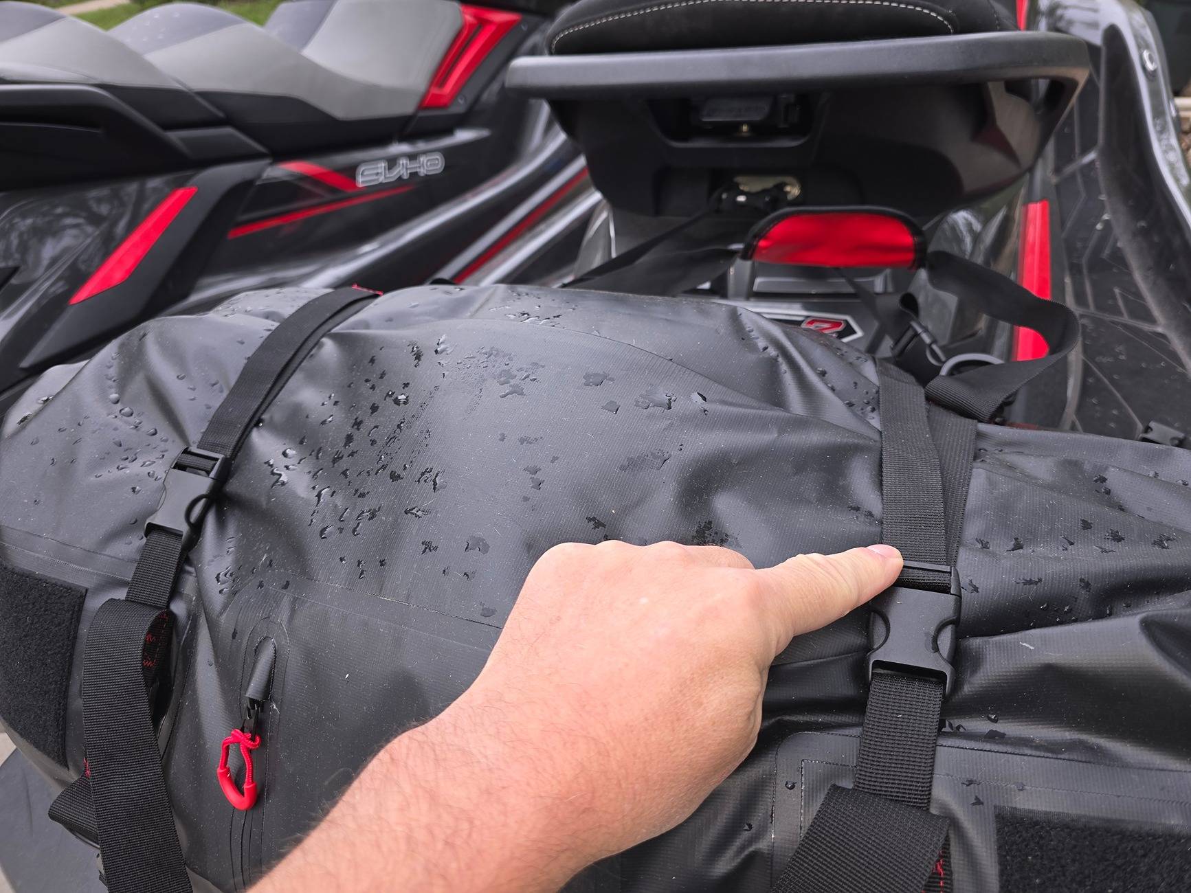 Jeep Wrangler JL Water Proof Duffle Bag 20241004_085426