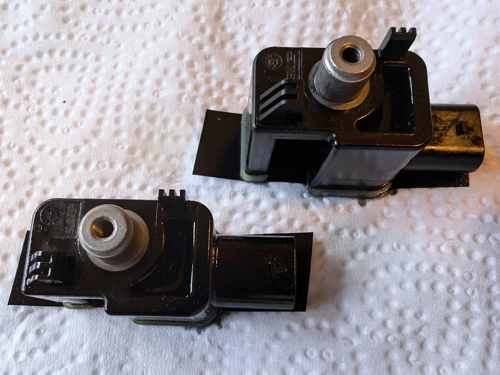 Jeep Wrangler JL Locker Position Sensor Potting - DANA 44 4FBB212A-8365-47DA-9D99-E943B3CD9F7E
