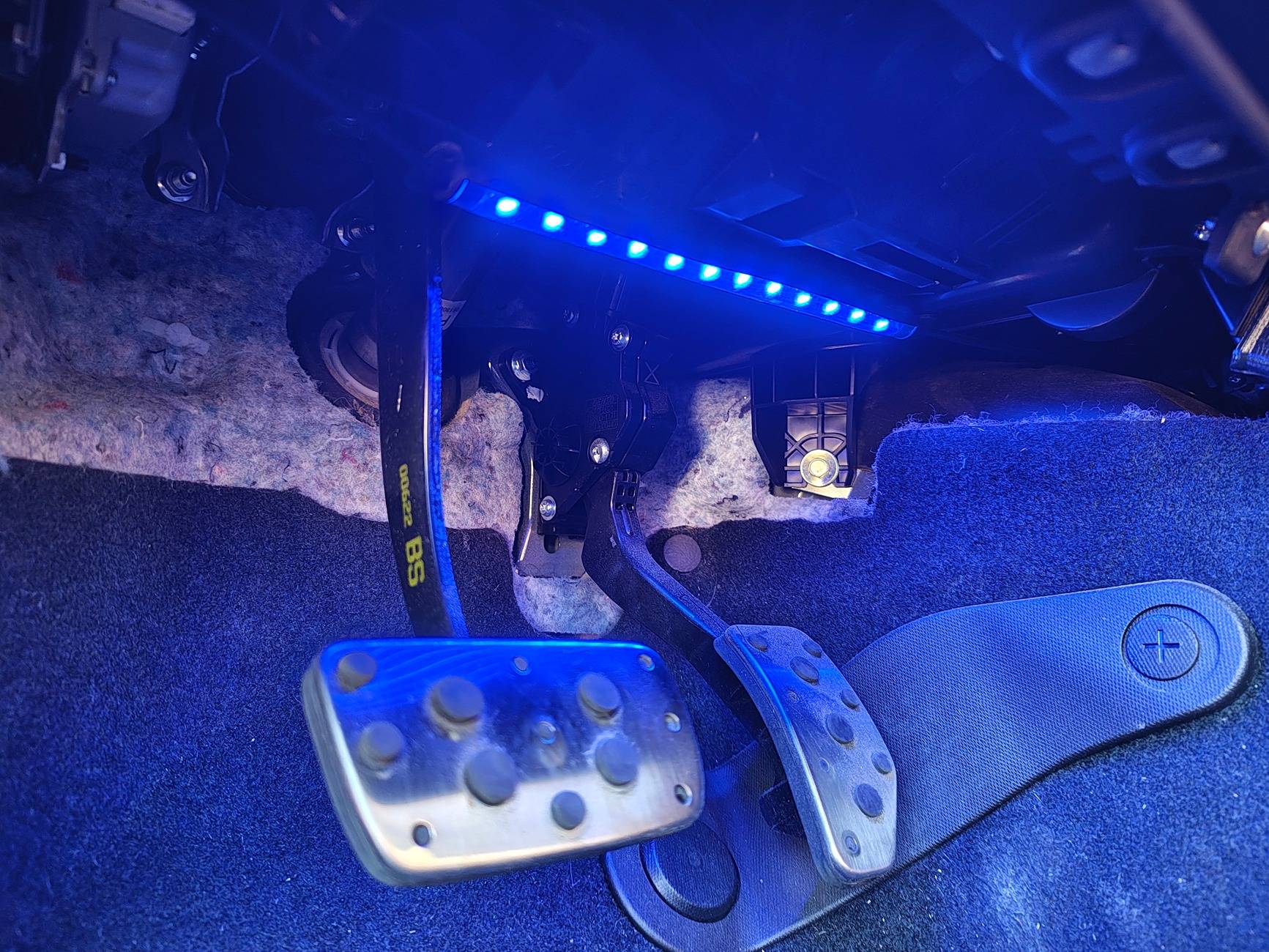 Jeep Wrangler JL HELP! Aux wiring hiccup. 1000003842