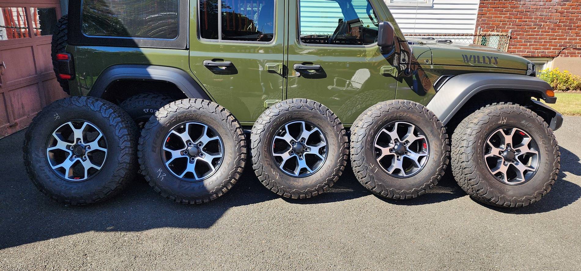 Jeep Wrangler JL Rubicon Takeoffs 20241006_131715