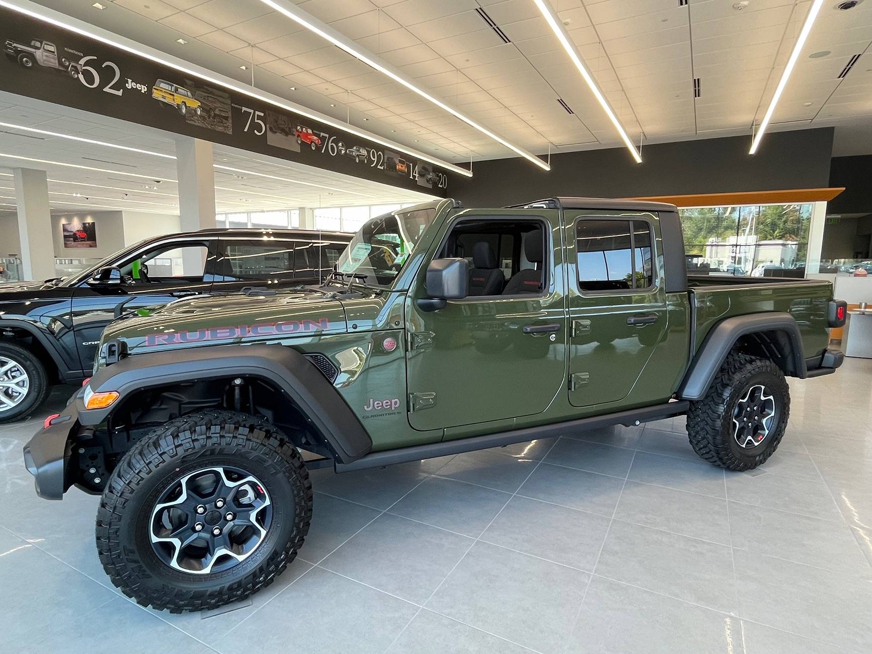 Jeep Wrangler JL Gladiator Rubicon X below MSRP IMG_0775