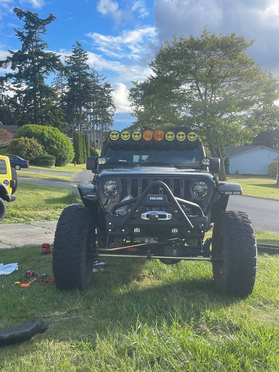 Jeep Wrangler JL Looking for light bar mounts for PRO 6 IMG_6960