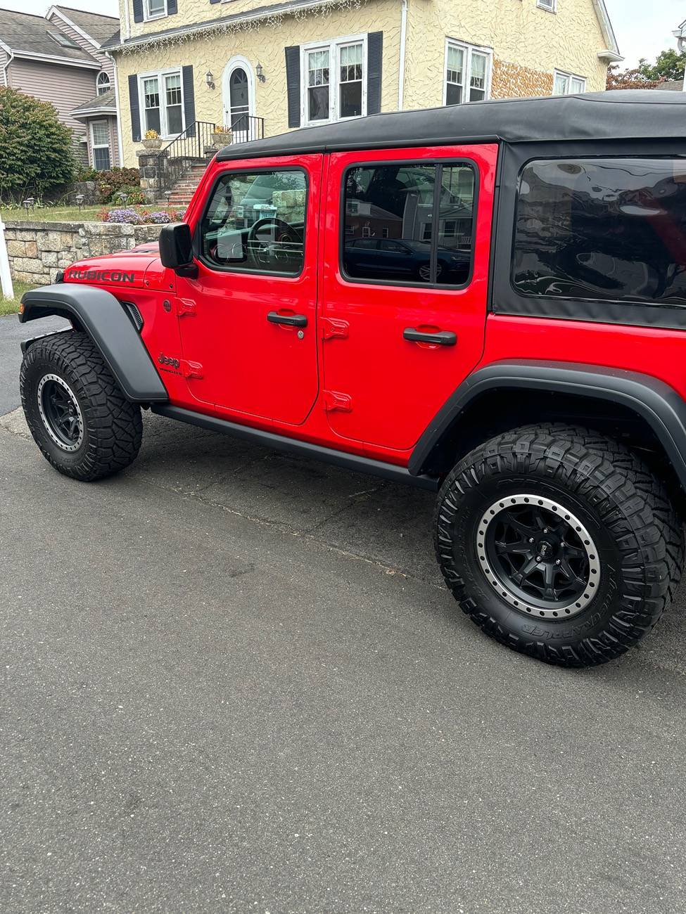 Jeep Wrangler JL Mopar soft top Jl 4 door IMG_3017