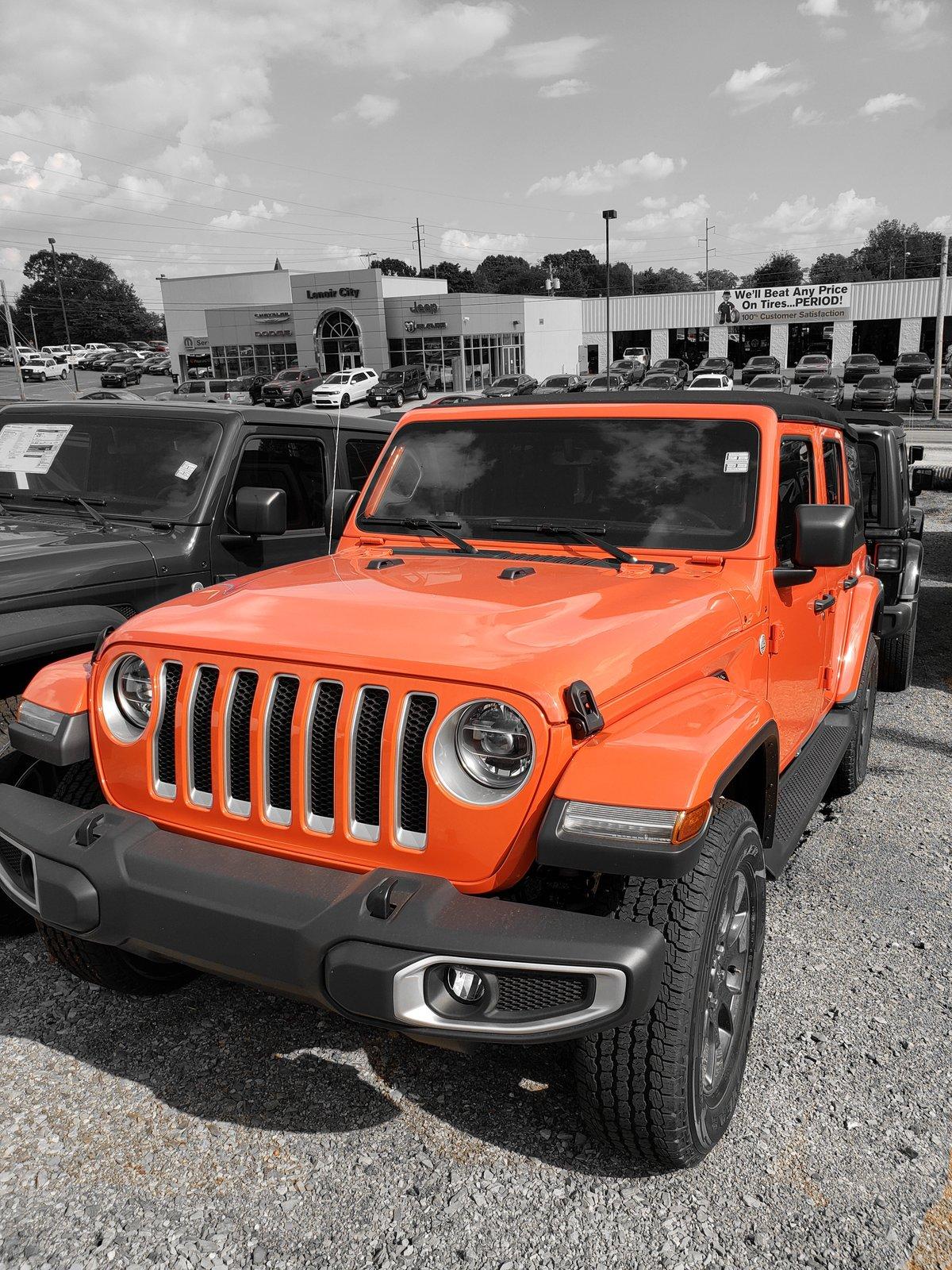 Jeep Wrangler JL Everything else is just gray 20180928_154738