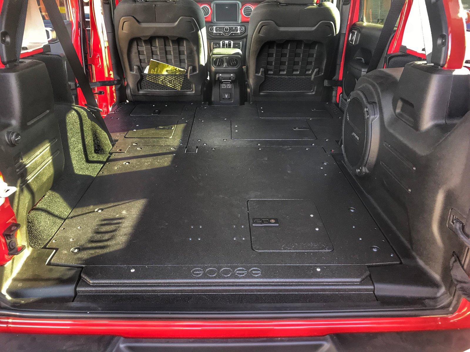 Jeep Wrangler JL Goose Gear Plate System for the JL C5729398-B589-405F-B94A-F69F663AB3BD