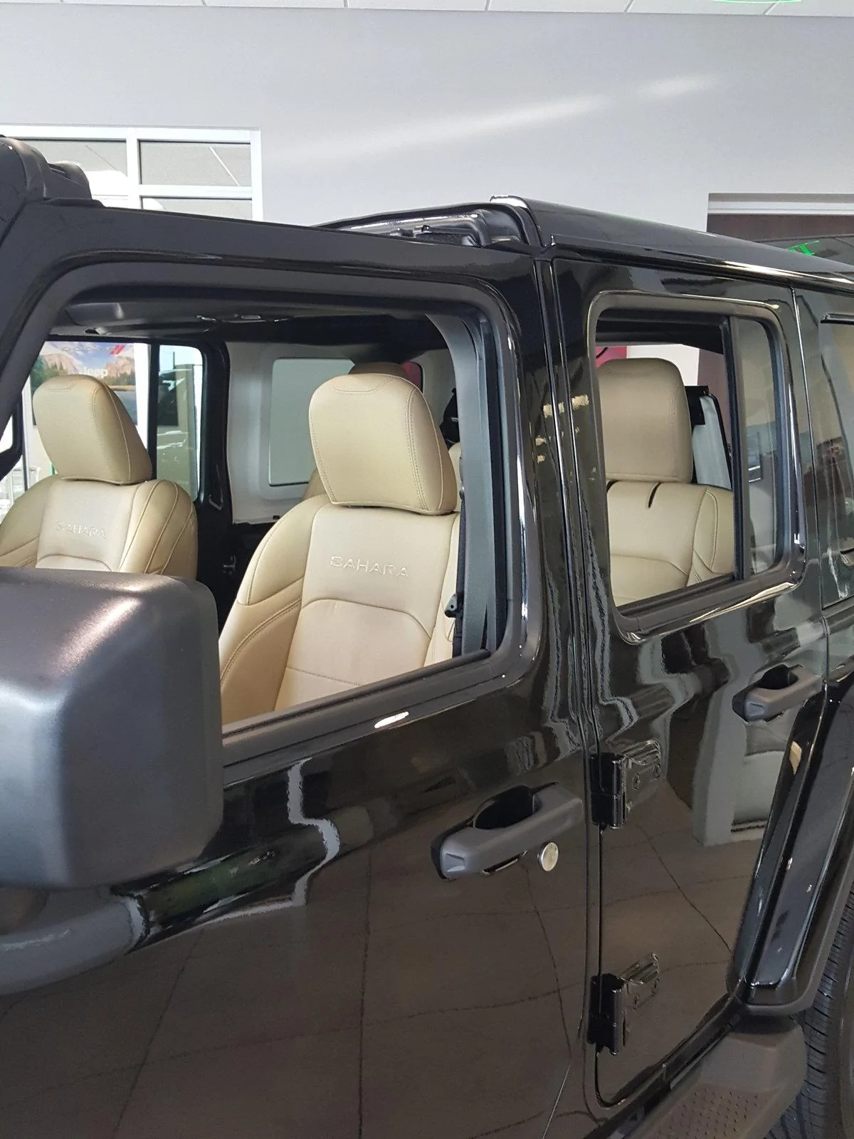 Jeep Wrangler JL Please show me some tan interiors 20180609_191423