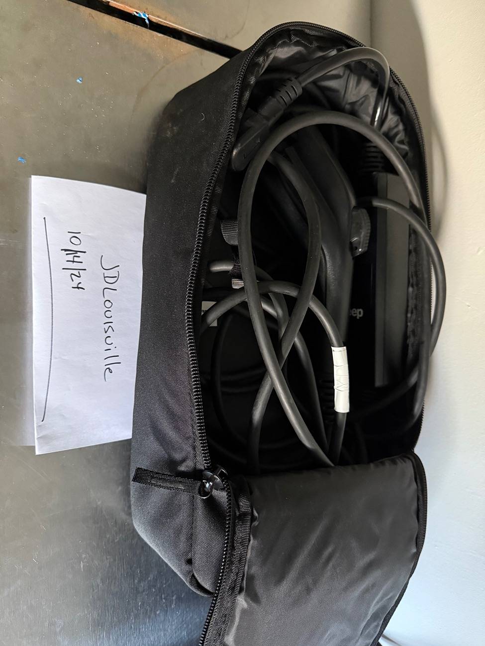 Jeep Wrangler JL $125.  4xe charger cable w case IMG_6437
