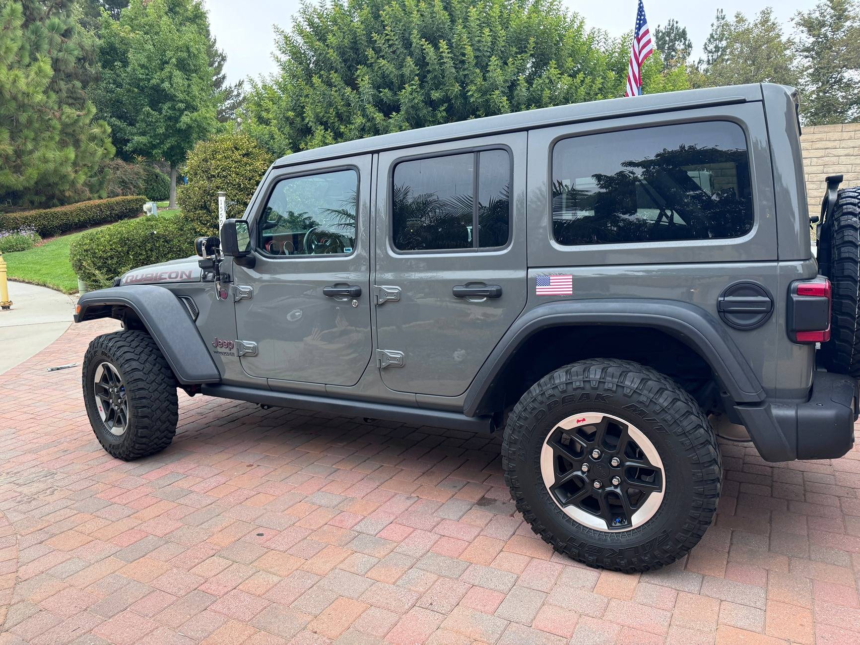 Jeep Wrangler JL Anyone want to trade? [Method 305] IMG_0640.JPG