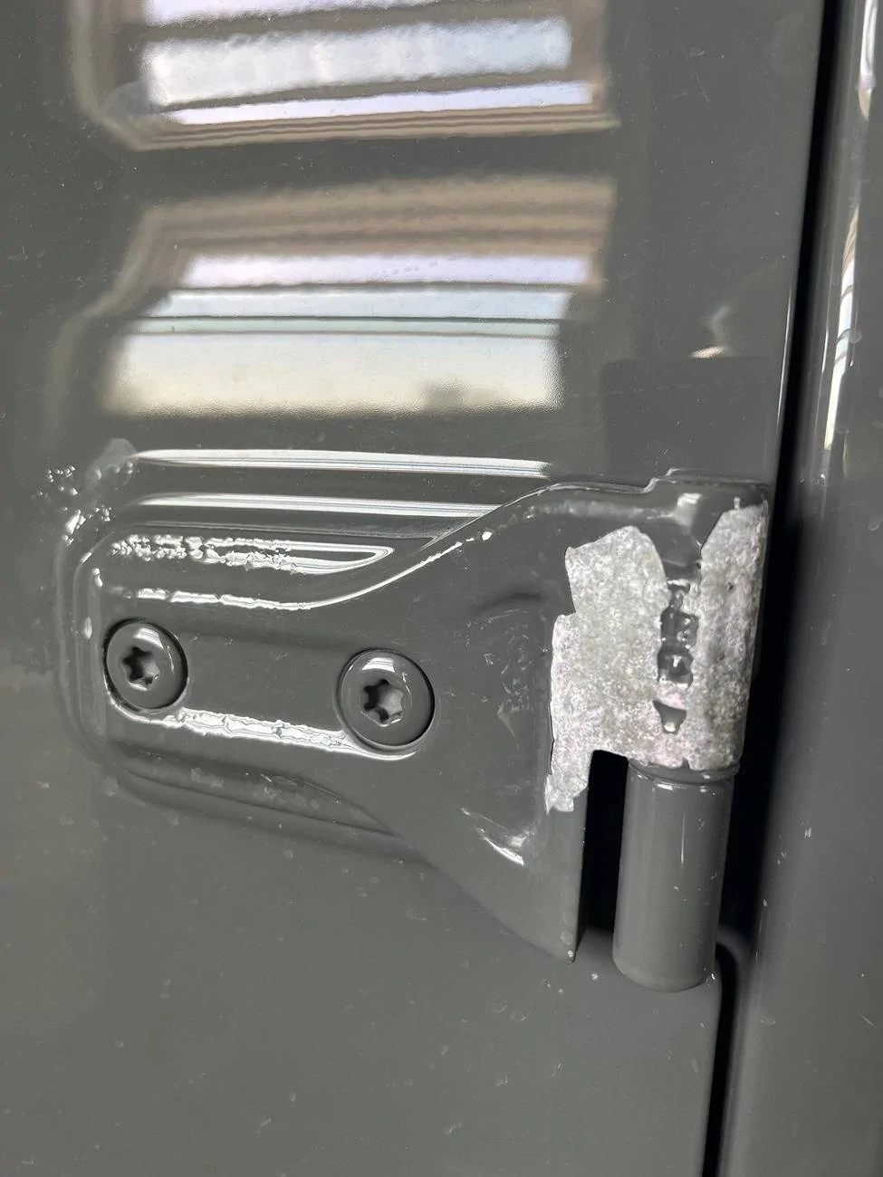 Jeep Wrangler JL FREAKING OUT, Corrosion Pic 2
