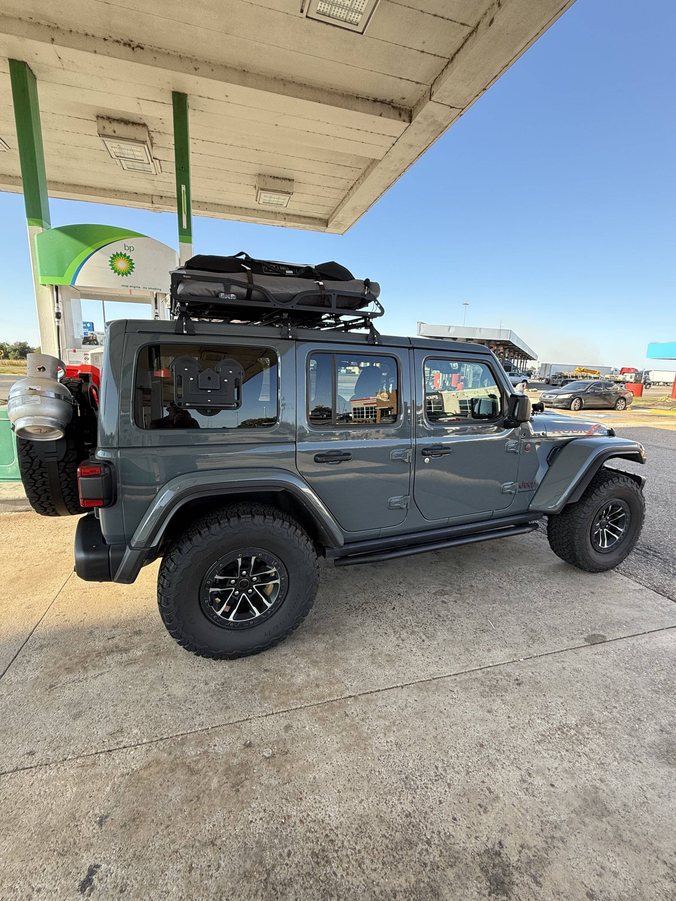 Jeep Wrangler JL The look and function I was going for is coming together. IMG_0069