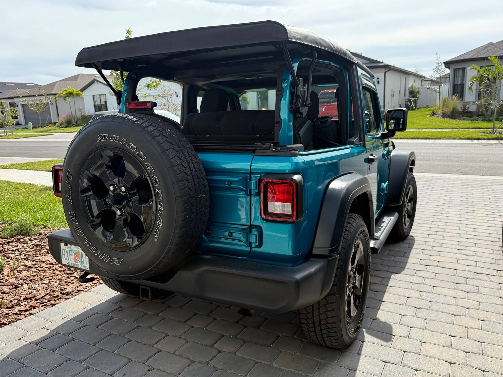 Jeep Wrangler JL Mopar Swing Gate Reinforcement Removal IMG_0225