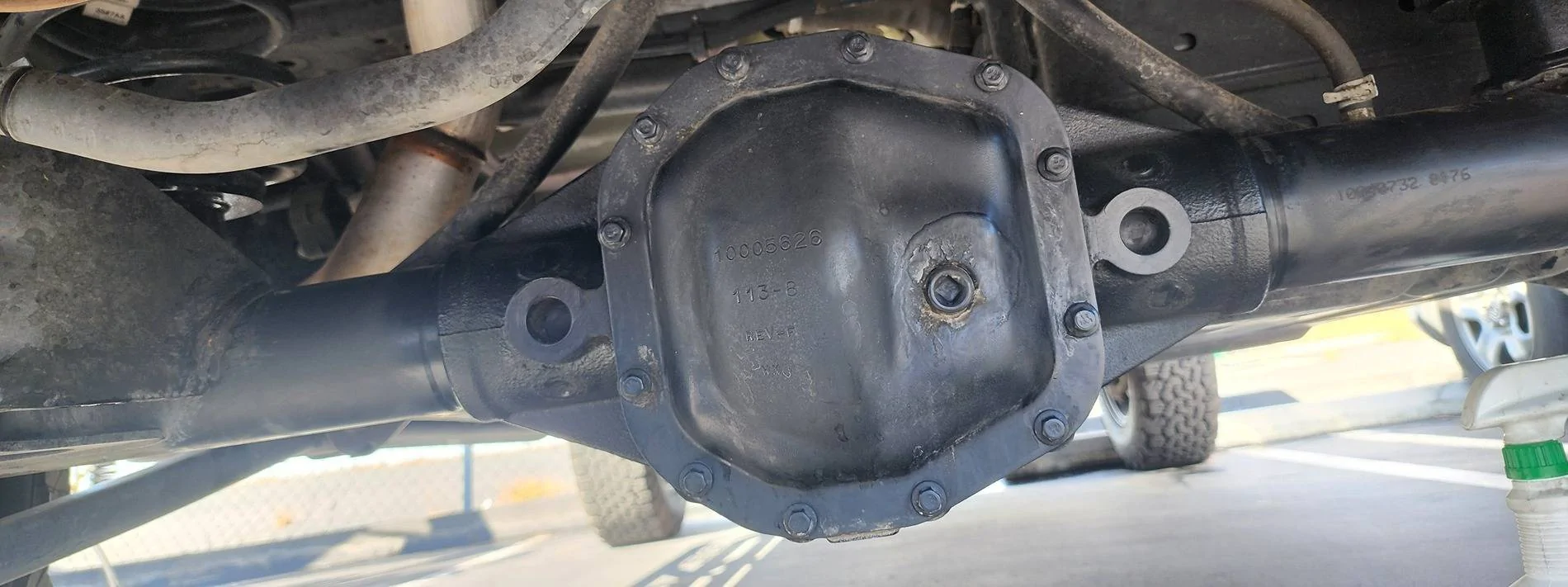Jeep Wrangler JL Rear Axle leaking 20241028_143804