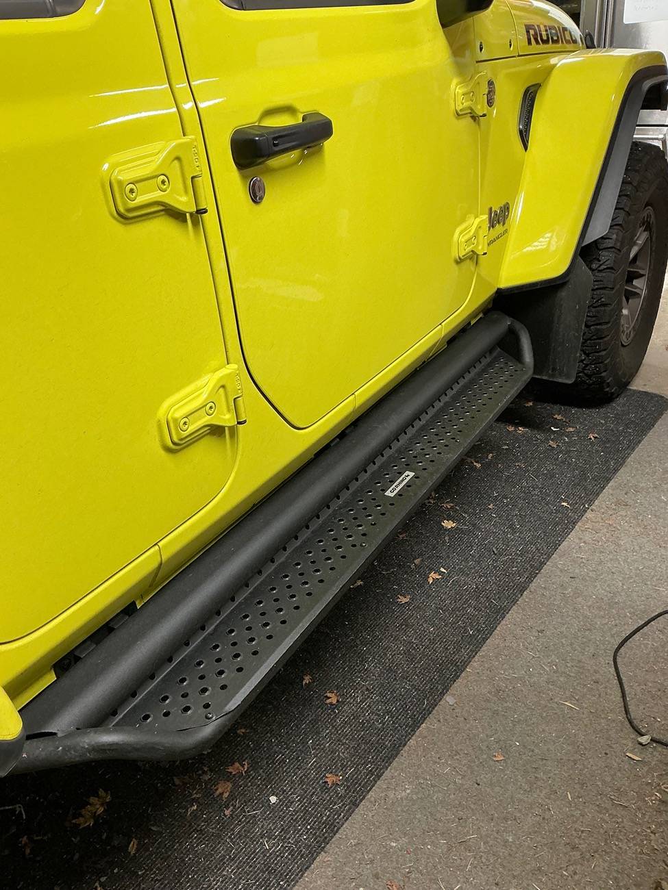 Jeep Wrangler JL Wrangler side steps IMG_0004