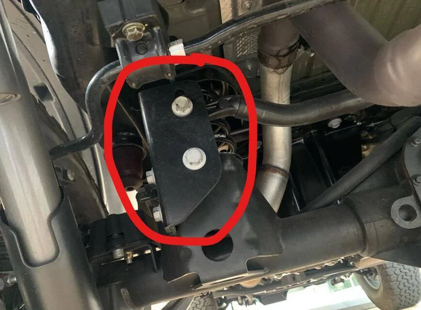 Jeep Wrangler JL Rear Axle leaking 1730747032356-s9
