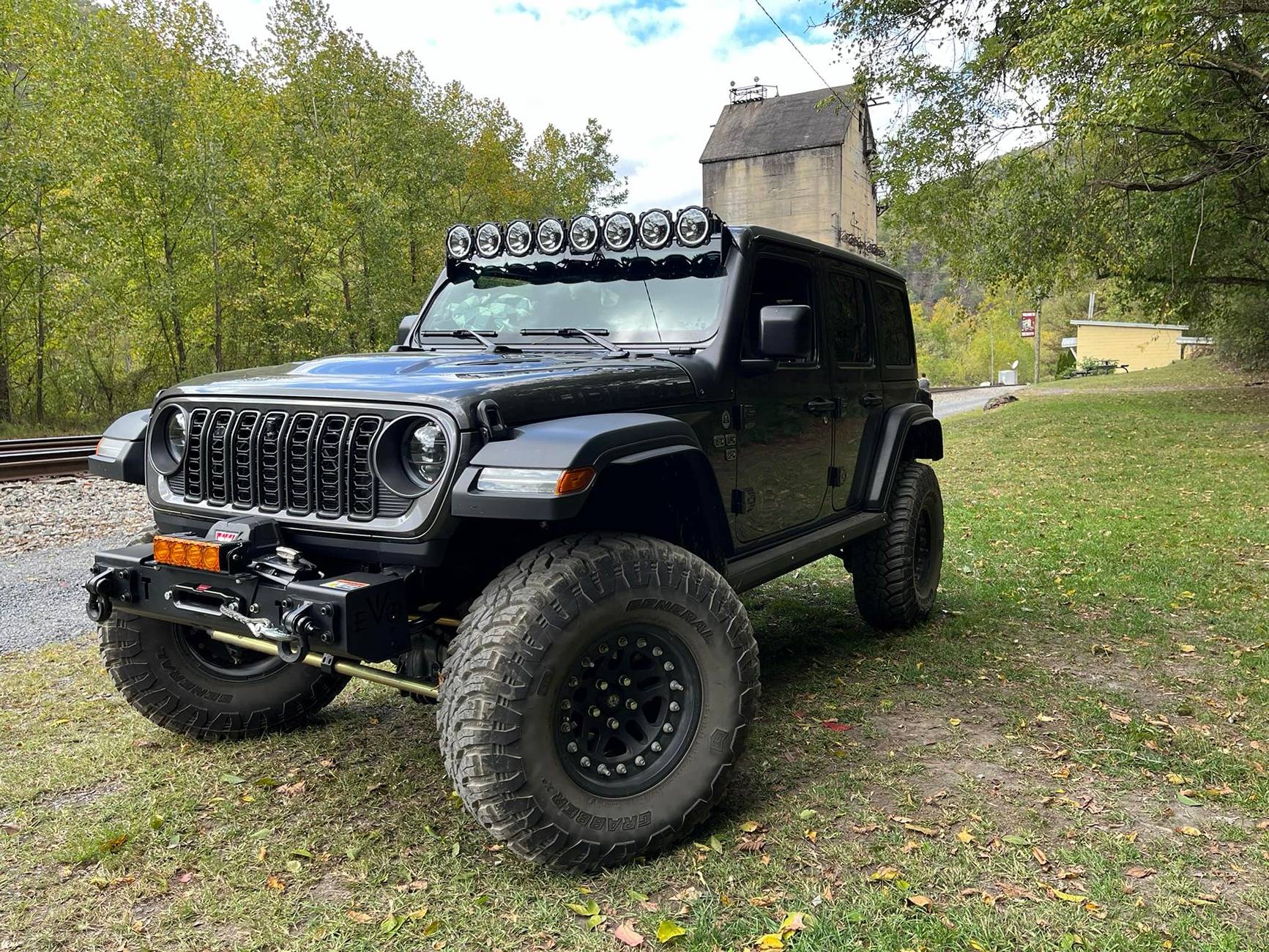 Jeep Wrangler JL 2024 Rubicon JLU Build 463445341_10160806371249472_6228276103206753694_n