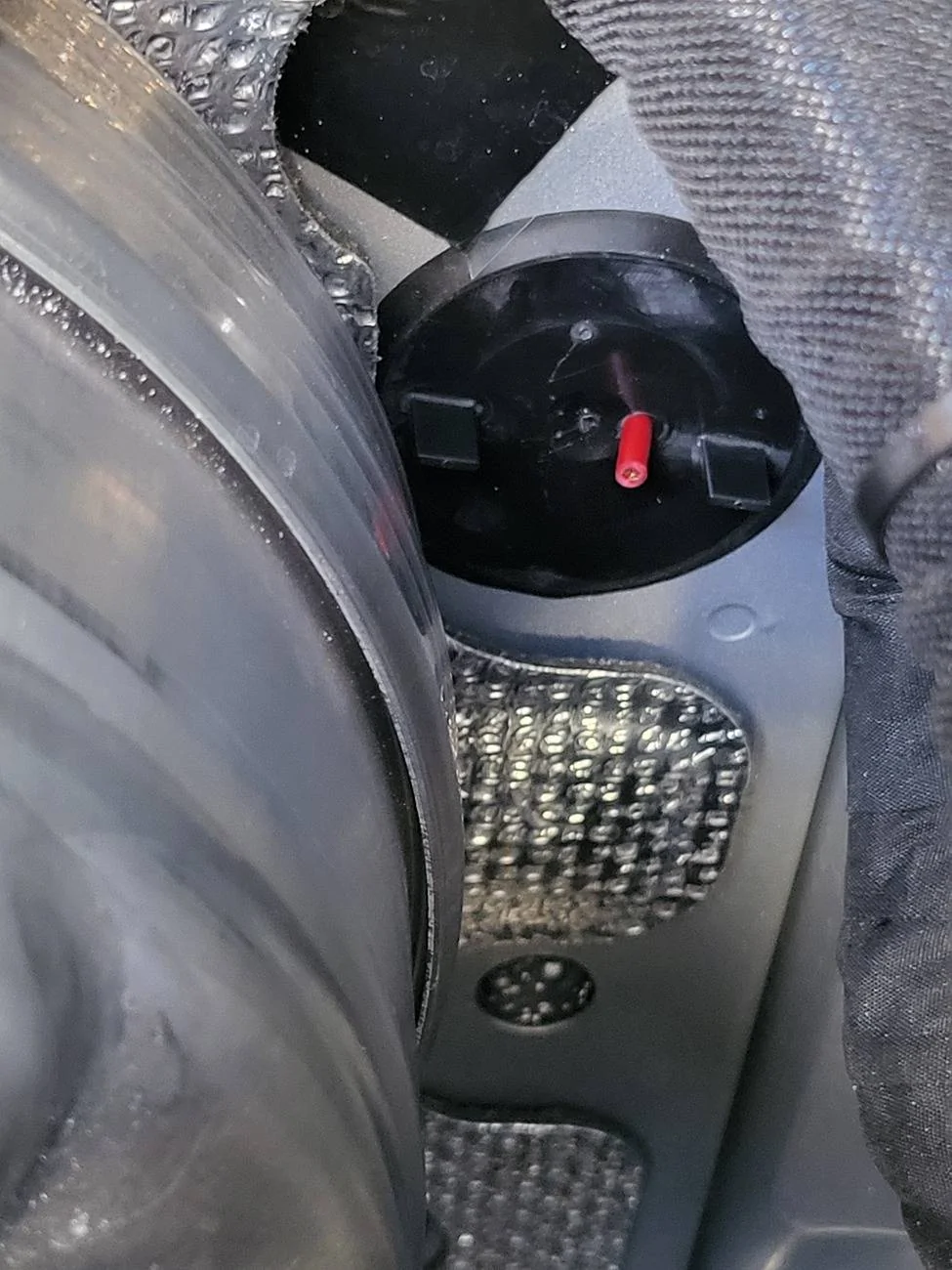 Jeep Wrangler JL 2024 base audio - tweeter and sub plug and play upgrade 8e power through firewall