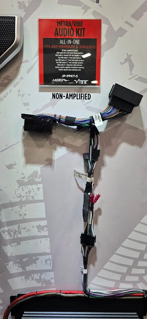 Jeep Wrangler JL Adding an Aftermarket Amp(s) 20241107_105818